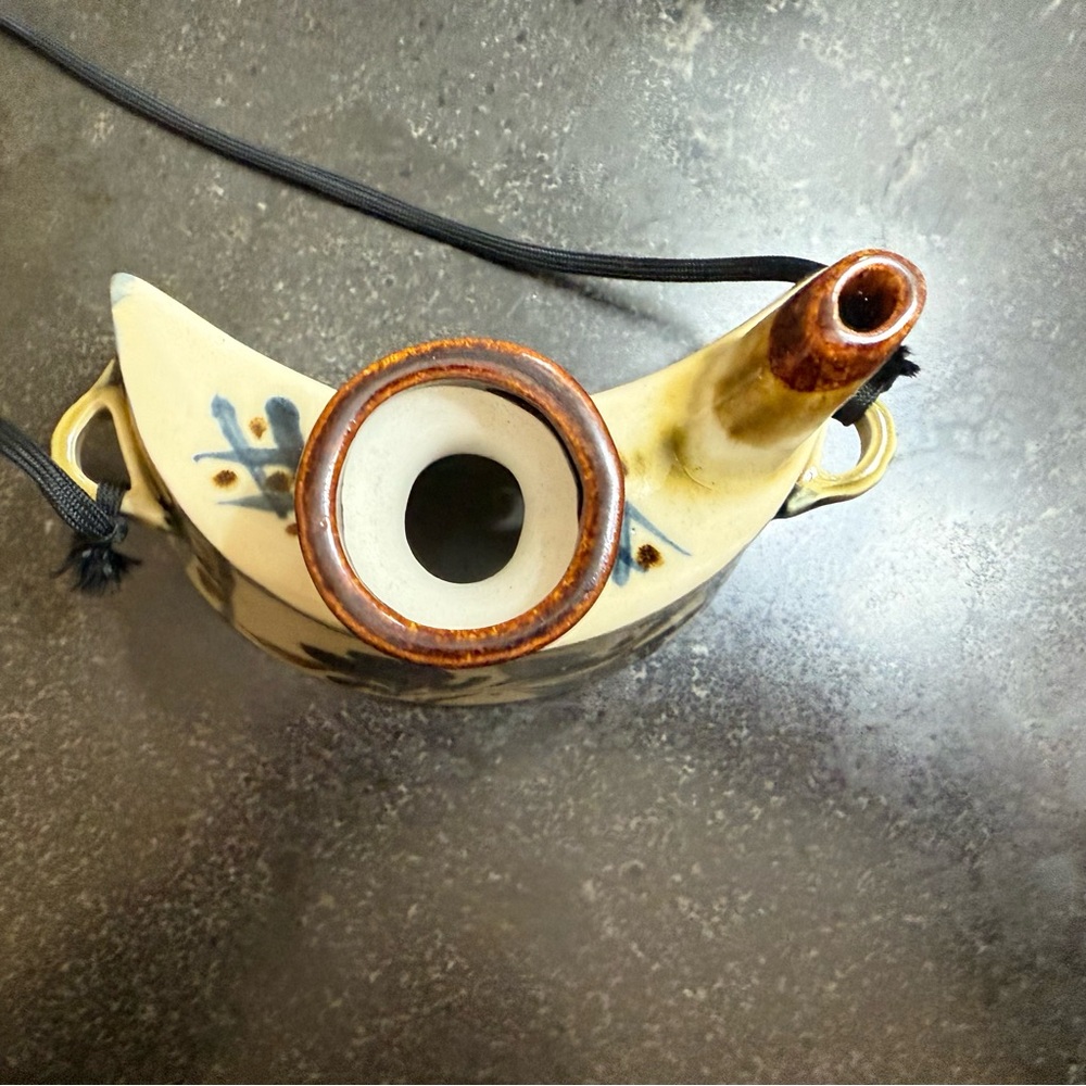 Japanese Pottery Flask - Picture 5 of 11